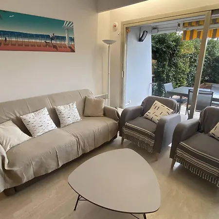 3p En Rdj Avec Jardin Et Terrasse, A 5 Min Et Restaurants, Parking Prive, Climatise - Fr-1-252a-59 Apartment *